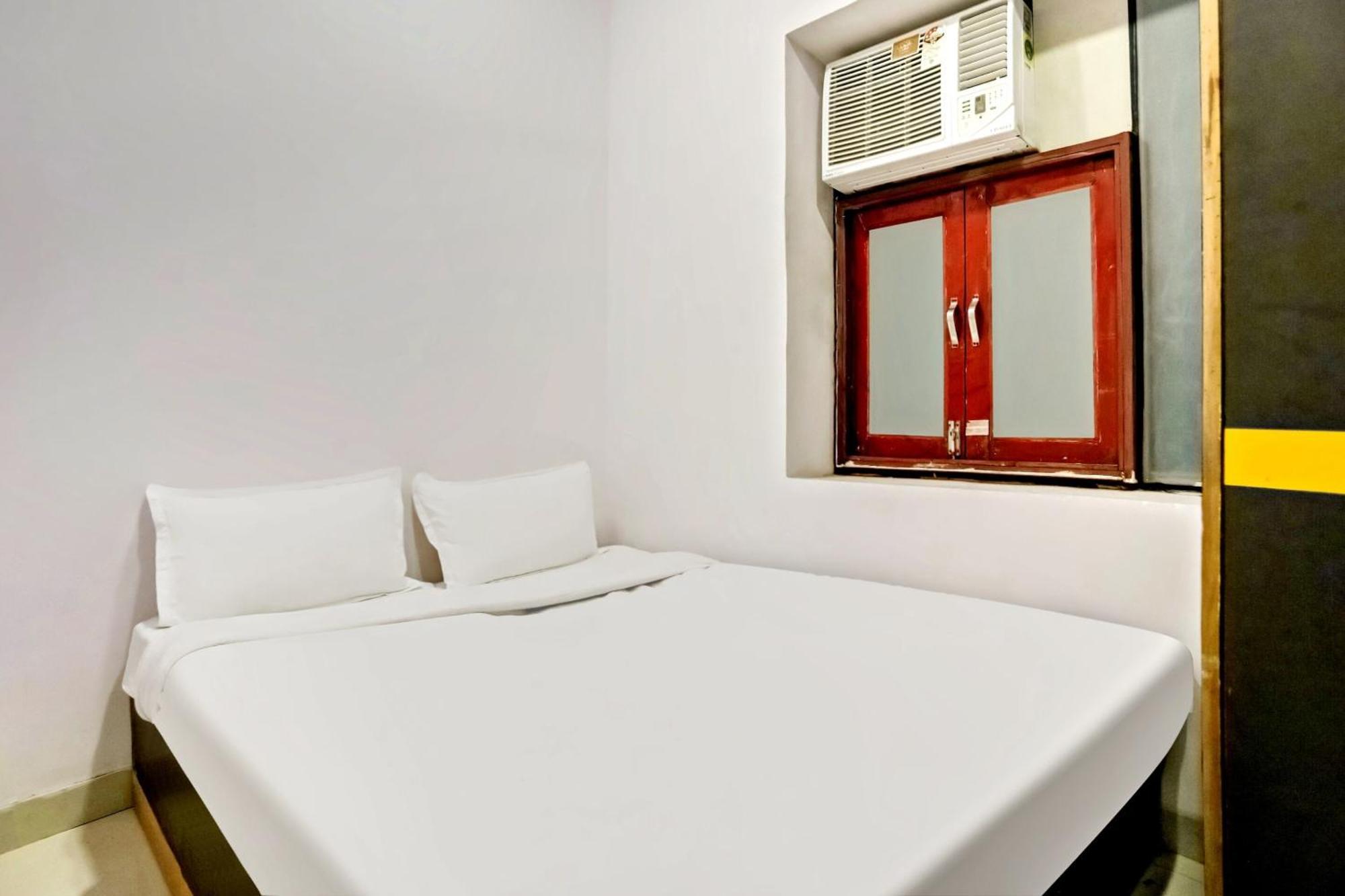 Hotel O North Campus New Delhi Exterior photo