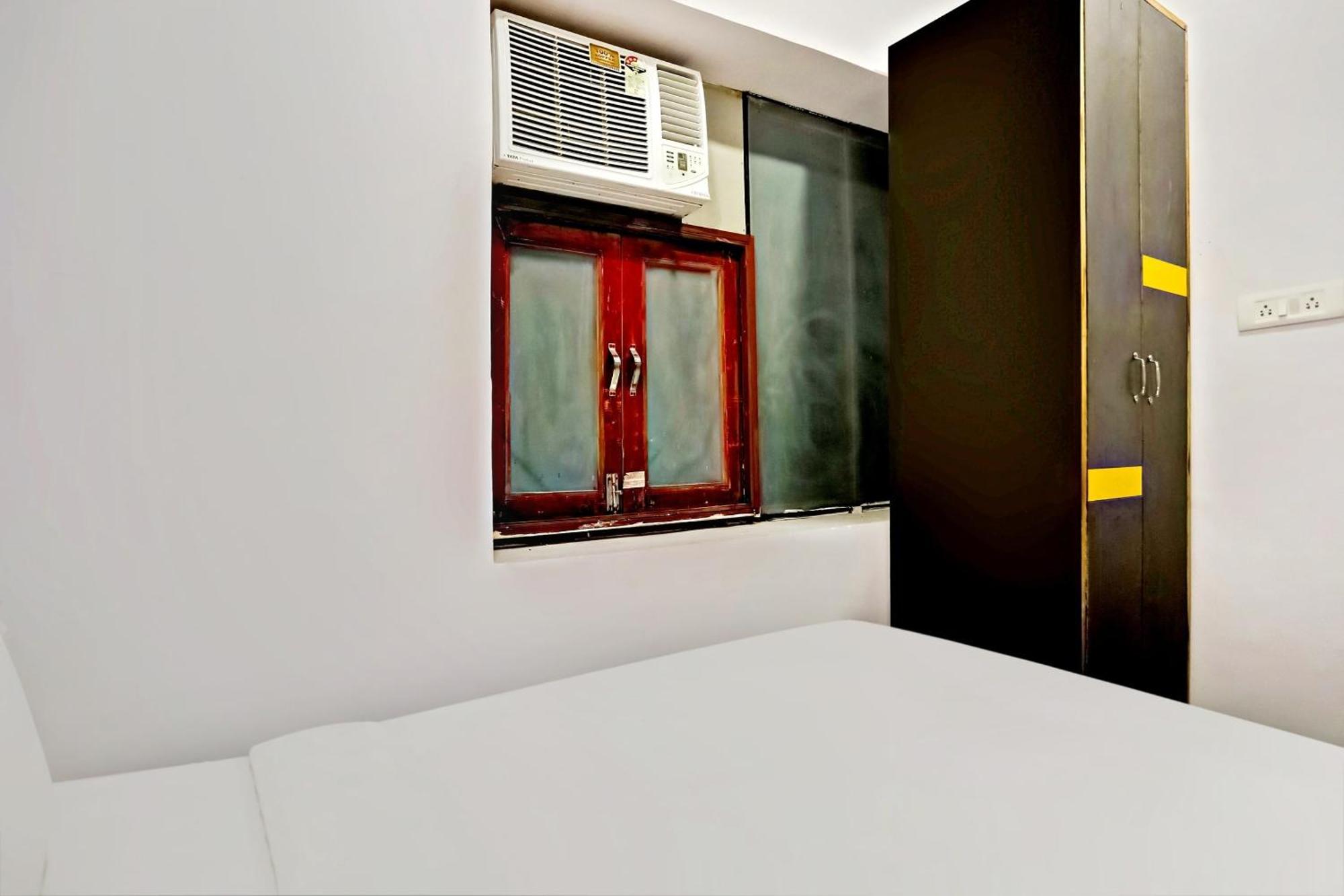 Hotel O North Campus New Delhi Exterior photo